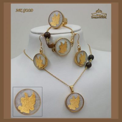 ست ماه تولد شهریور(سنگ و زنجیر)